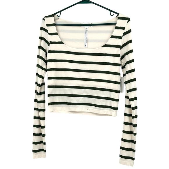 Altar'd State Size Medium / Large Long Sleeve Crop Shirt Top Blouse Striped‎ NWT - Picture 1 of 5